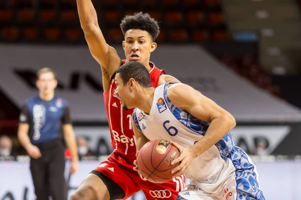 负责吸引中 负责吸引中