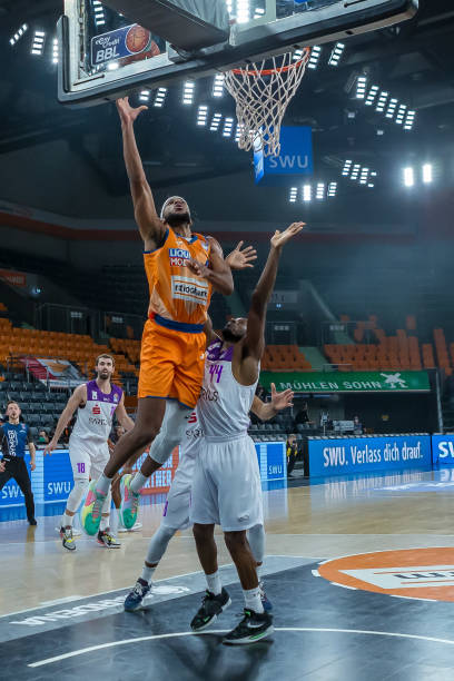 体育CBA：“三杀”对手 辽宁队113-85北京北汽